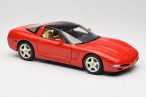 Chevrolet Corvette C5 Targa Rosso UT Models 1:18 21001 Pressofusione — immagine 6 di 8