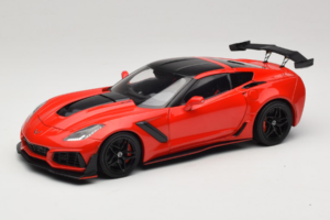 Chevrolet Corvette C7 ZR1 Torch Red IXO 1:18 18RDC243-FO Pressofusione