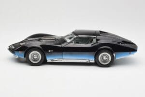 Chevrolet Corvette Manta Ray Blu AUTOart 1:18 71041 Pressofusione — immagine 4 di 8
