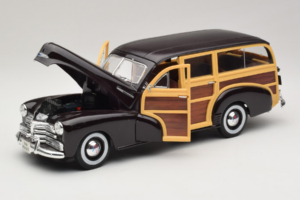 Chevrolet Fleetmaster Woody Nero Maisto 1:18 56043 Pressofusione — immagine 2 di 8