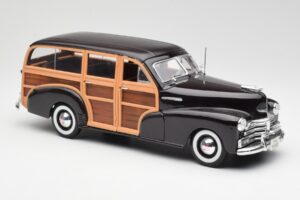 Chevrolet Fleetmaster Woody Marrone Maisto 1:18 36854 Pressofusione — immagine 6 di 8