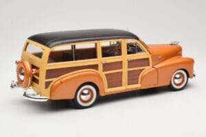 Chevrolet Fleetmaster Woody Oro Maisto 1:18 56042 Pressofusione — immagine 3 di 8