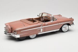 Chevrolet Impala Cabriolet Marrone Motormax 1:18 73112 Pressofusione — immagine 3 di 8