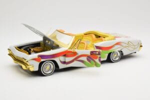 Chevrolet Impala Lowrider White Metallic Hot Wheels 1:18 27635 Pressofusione — immagine 2 di 8