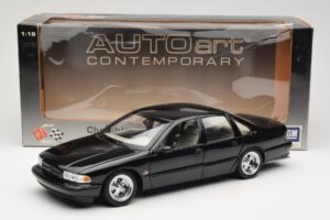 Chevrolet Impala SS Nero AUTOart 1:18 71091 Pressofusione — immagine 8 di 8