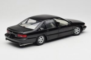 Chevrolet Impala SS Nero UT Models 1:18 21031 Pressofusione — immagine 3 di 8