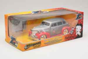 Chevrolet Master Deluxe Dark Silver Metallic Red Jada 1:24 253745012 Pressofusione — immagine 2 di 3