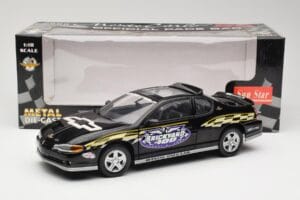 Chevrolet Monte Carlo SS Official Pace Car 2000 Sun Star 1:18 1988 Pressofusione — immagine 8 di 8