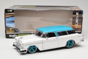 Chevrolet Nomad Bianco Maisto 1:18 32613 Pressofusione — immagine 8 di 8
