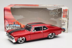 Chevrolet Nova SS Coupe Rosso Maisto 1:18 31083-M1 Pressofusione — immagine 8 di 8