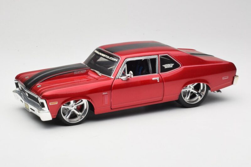 Chevrolet Nova SS Coupe Rosso Maisto 1:18 31083-M1 Pressofusione