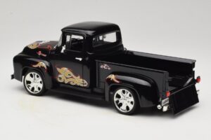 Chevrolet Old School Cody Project Truck & Chopper Set Joyride 1:18 33911 Pressofusione — immagine 7 di 8
