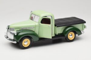 Chevrolet Pickup Verde Solido 1:18 8063 Pressofusione — immagine 2 di 8