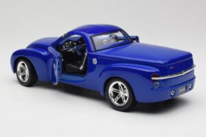 Chevrolet SSR Concept Blu Maisto 1:18 531612 Pressofusione — immagine 5 di 8