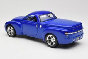 Chevrolet SSR Concept Blu Maisto 1:18 531612 Pressofusione — immagine 7 di 8