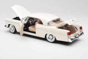 Chrysler 300B Bianco Maisto 1:18 531897 Pressofusione — immagine 5 di 8