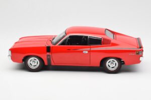 Chrysler Charger E49 Rosso AUTOart 1:18 71505 Pressofusione — immagine 4 di 8