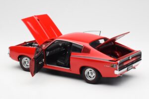 Chrysler Charger E49 Rosso AUTOart 1:18 71505 Pressofusione — immagine 5 di 8