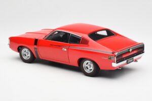 Chrysler Charger E49 Rosso AUTOart 1:18 71505 Pressofusione — immagine 7 di 8