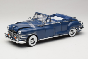 Chrysler New Yorker Blu Signature Models 1:18 CT-68629 Pressofusione
