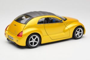 Chrysler Pronto Cruizer Oro Maisto 1:18 37800 Pressofusione — immagine 3 di 8