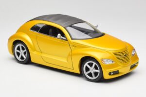 Chrysler Pronto Cruizer Oro Maisto 1:18 37800 Pressofusione — immagine 6 di 8