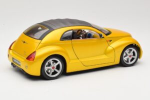 Chrysler Pronto Cruizer Oro Maisto 1:18 50338 Pressofusione — immagine 3 di 8