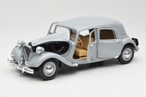 Citroen 15CV 6 Cyl Grigio Maisto 1:18 50313 Pressofusione — immagine 2 di 8