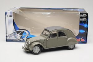 Citroen 2CV Grigio Maisto 1:18 31834 Pressofusione — immagine 8 di 8