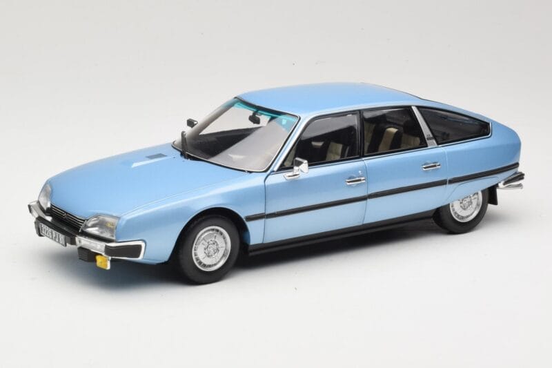 Citroen CX 2400 GTi Regate Blue Norev 1:18 181521 Pressofusione