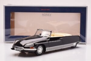 Citroen DS 21 Palm Beach Nero Norev 1:18 181746 Pressofusione — immagine 6 di 6