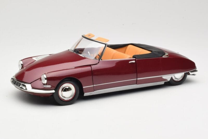 Citroen DS19 Cabriolet Bordeaux Norev 1:18 181561 Pressofusione