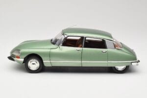 Citroen DS23 Pallas Verde Norev 1:18 181570 Pressofusione — immagine 4 di 8