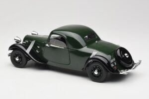 Citroen Traction Avant 11 Coupe Verde Solido 1:18 8179 Pressofusione — immagine 7 di 8