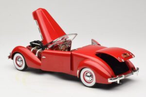 Cord 812 Cabriolet Rosso American Muscle 1:18 32158 Pressofusione — immagine 5 di 8