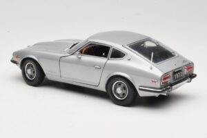 Datsun 240Z S30 Argento Sun Star 1:18 3503 Pressofusione — immagine 7 di 8
