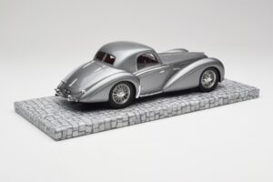 Delahaye Type 145 V12 Coupe Mullin Museum Minichamps 1:18 107116120 Pressofusione — immagine 5 di 6