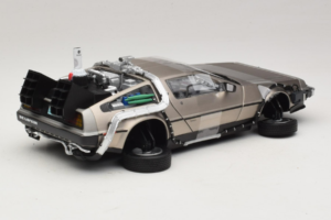 DeLorean DMC-12 Back to the Future Time Machine Sun Star 1:18 2710 Pressofusione — immagine 2 di 6