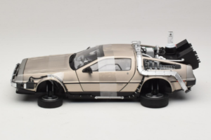 DeLorean DMC-12 Back to the Future Time Machine Sun Star 1:18 2710 Pressofusione — immagine 3 di 6