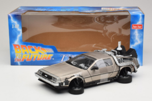 DeLorean DMC-12 Back to the Future Time Machine Sun Star 1:18 2710 Pressofusione — immagine 6 di 6