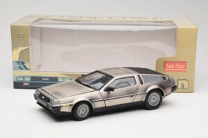 DeLorean DMC-12 LK Argento Sun Star 1:18 2701 Pressofusione — immagine 8 di 8
