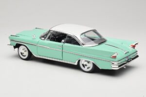 DeSoto Adventurer Verde American Mint 1:18 92738 Pressofusione — immagine 7 di 8