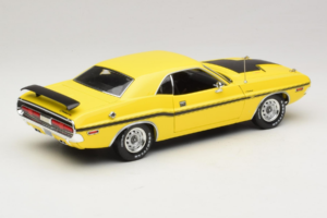 Dodge Challenger R/T NCIS TV Series Car Greenlight 1:18 12845 Pressofusione — immagine 3 di 8