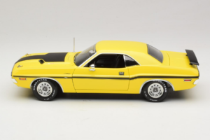 Dodge Challenger R/T NCIS TV Series Car Greenlight 1:18 12845 Pressofusione — immagine 4 di 8