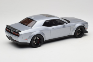Dodge Challenger SRT Hellcat Redeye Argento GT Spirit 1:18 GT226 Resina — immagine 2 di 6