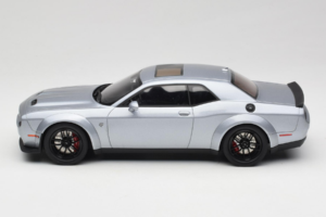 Dodge Challenger SRT Hellcat Redeye Argento GT Spirit 1:18 GT226 Resina — immagine 3 di 6
