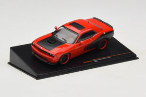 Dodge Challenger SRT8 Rosso IXO 1:43 CLC597N Pressofusione — immagine 2 di 4