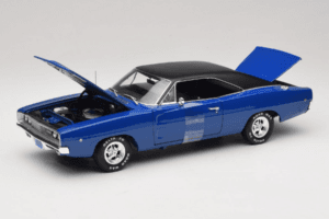 Dodge Charger Christine Auto da Film Auto World 1:18 AWSS111/06 Pressofusione — immagine 2 di 8