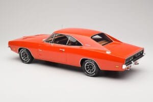 Dodge Charger Hemi Arancione Otto 1:12 G060 Resina — immagine 5 di 6