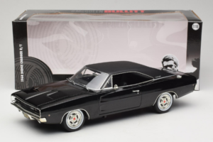 Dodge Charger R/T Steve McQueen Bullitt Movie Greenlight 1:18 12839 Pressofusione — immagine 8 di 8